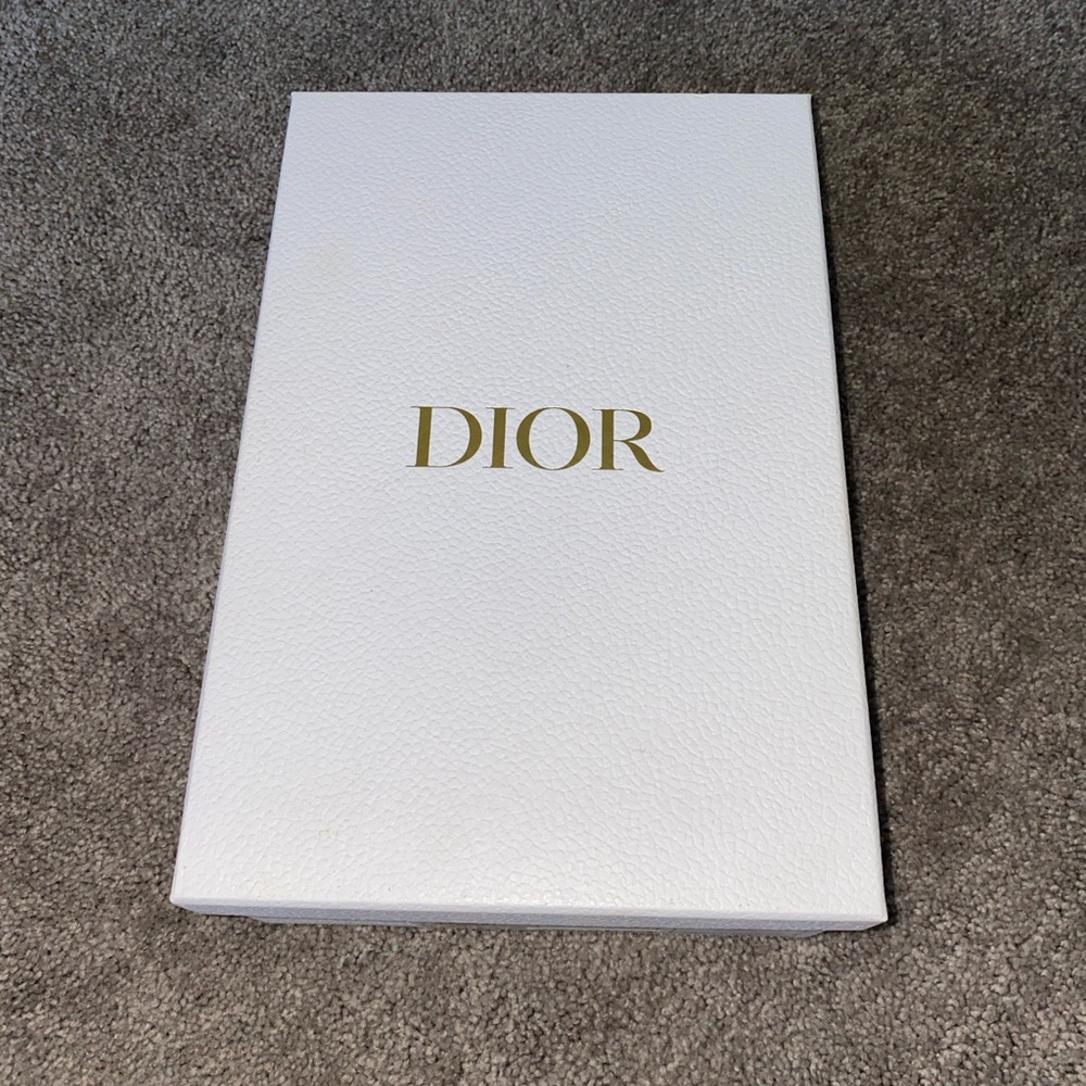 Authentic Dior Women's Cream Sneakers - Picture 10 of 15